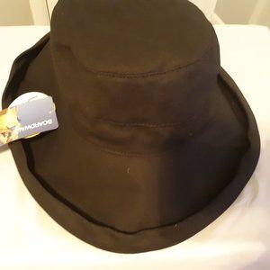 BLACK HAT